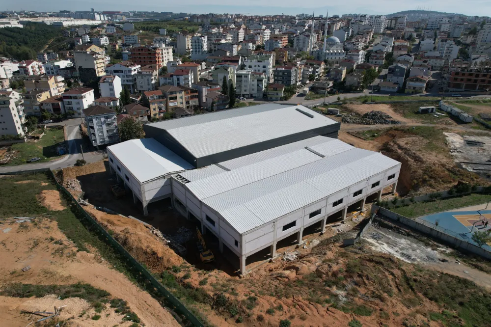 Yeni spor salonu ve sporcu fabrikasında çalışmalar sürüyor