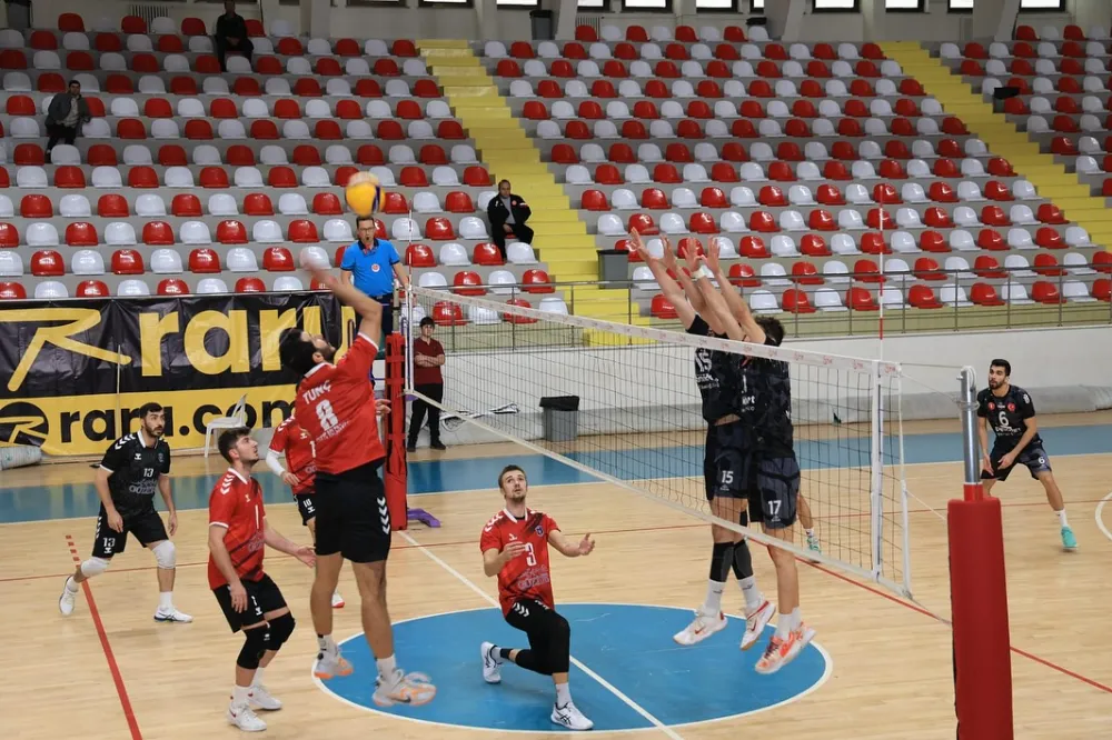 Gebze Voleybol Takımına Rakip Dayanmıyor: 3-0