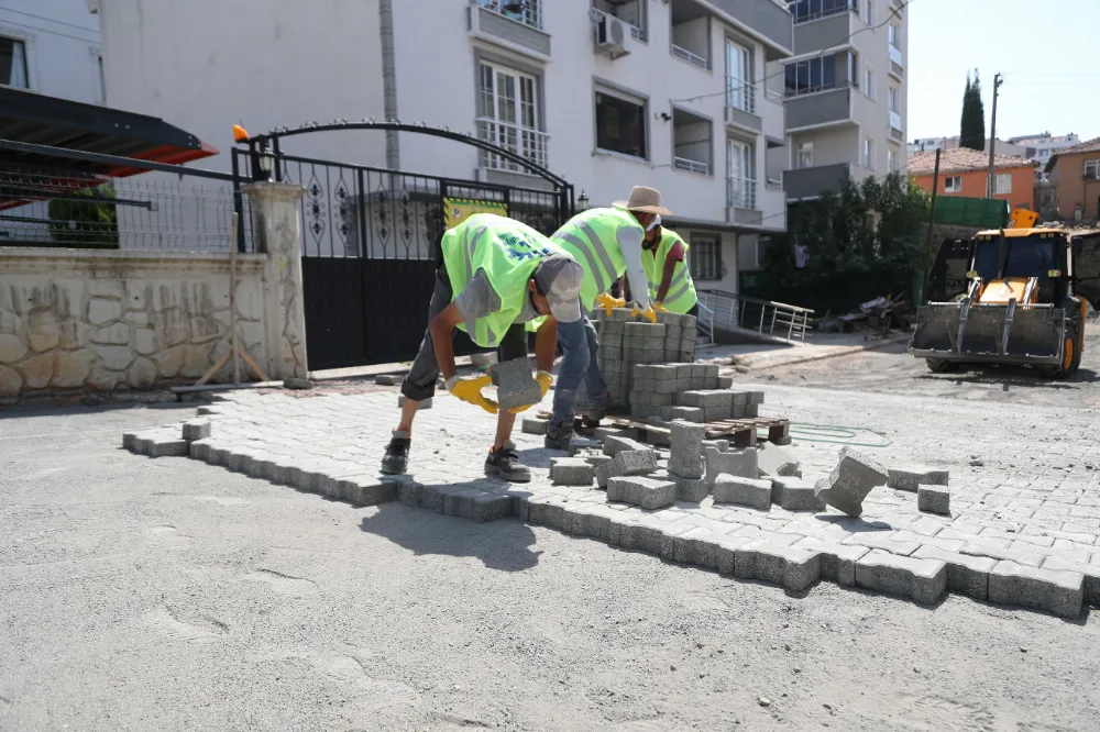 Gebze’de parke  yol çalışması