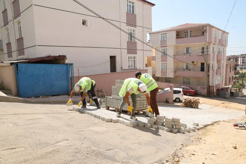 Gebze’de 600 metrelik parke yol yapıldı