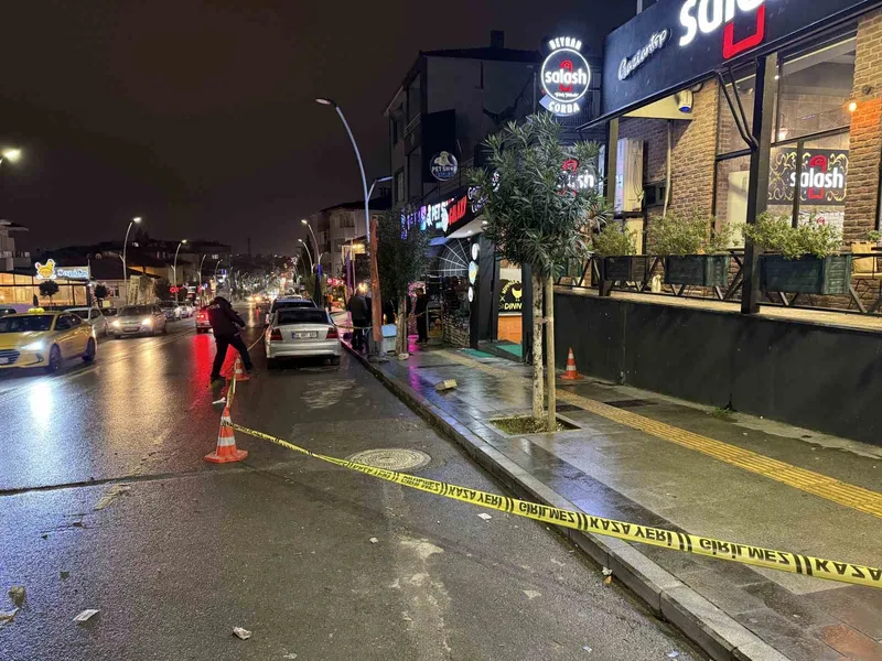 İki esnaf arasında çıkan silahlı kavgada 1 kişi öldü, 1 kişi yaralandı
