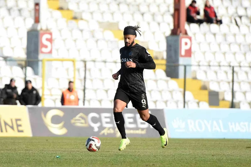 Trendyol 1. Lig: Serikspor: 0 - Manisa Futbol Kulübü: 1
