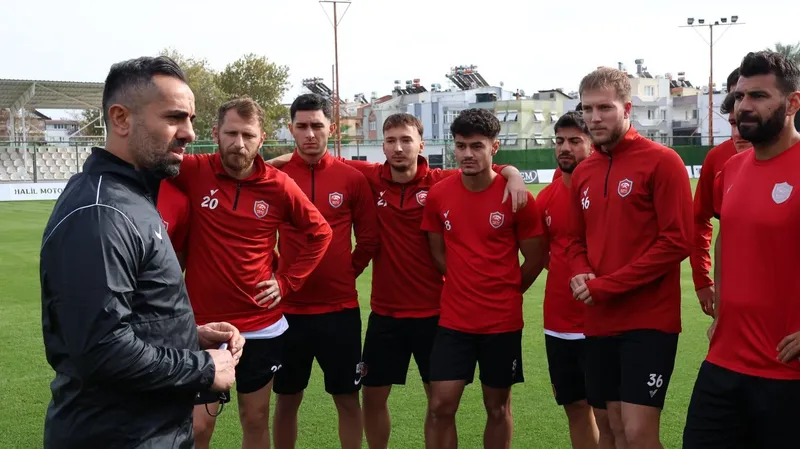 Kepezspor’un yeni teknik direktörü Kerem Şeras’tan taraftara çağrı
