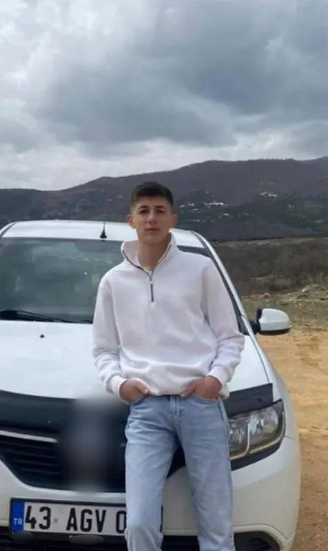 1 kişinin öldüğü kazada belediye başkanının oğlu da ağır yaralandı
