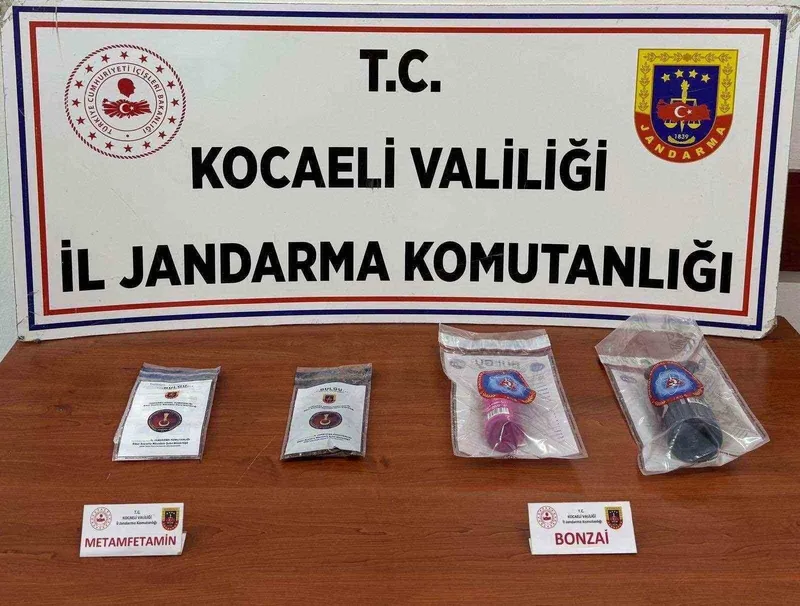 Hem dolandırıcı hem torbacı
