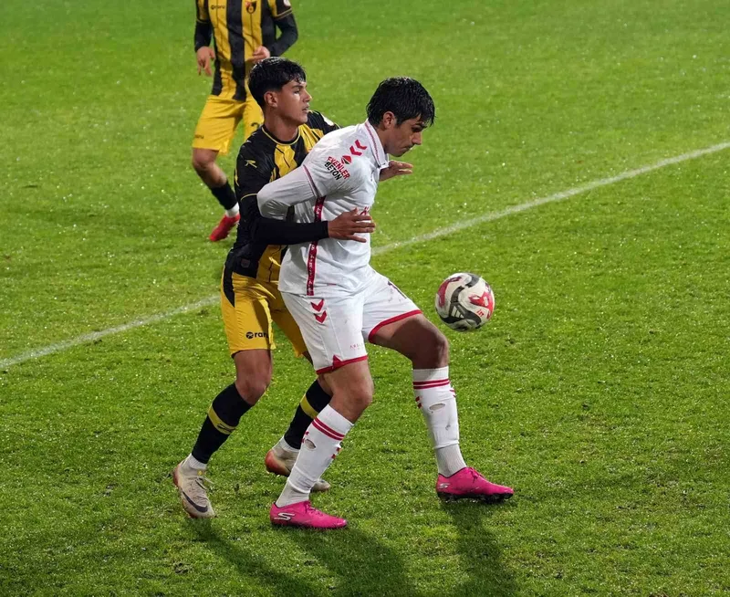 Trendyol 1. Lig: İstanbulspor: 2 - Özbelsan Sivasspor: 1
