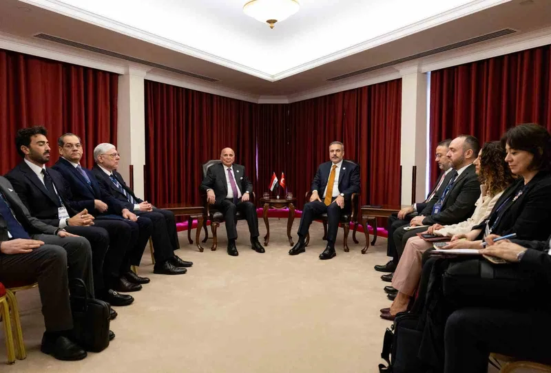 Dışişleri Bakanı Fidan, Iraklı mevkidaşı Hüseyin ile görüştü
