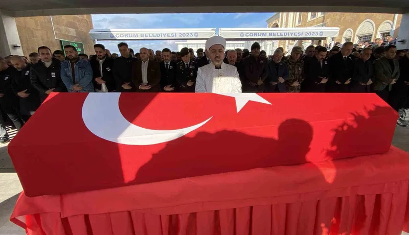 Hayatını kaybeden üsteğmen son yolculuğuna uğurlandı
