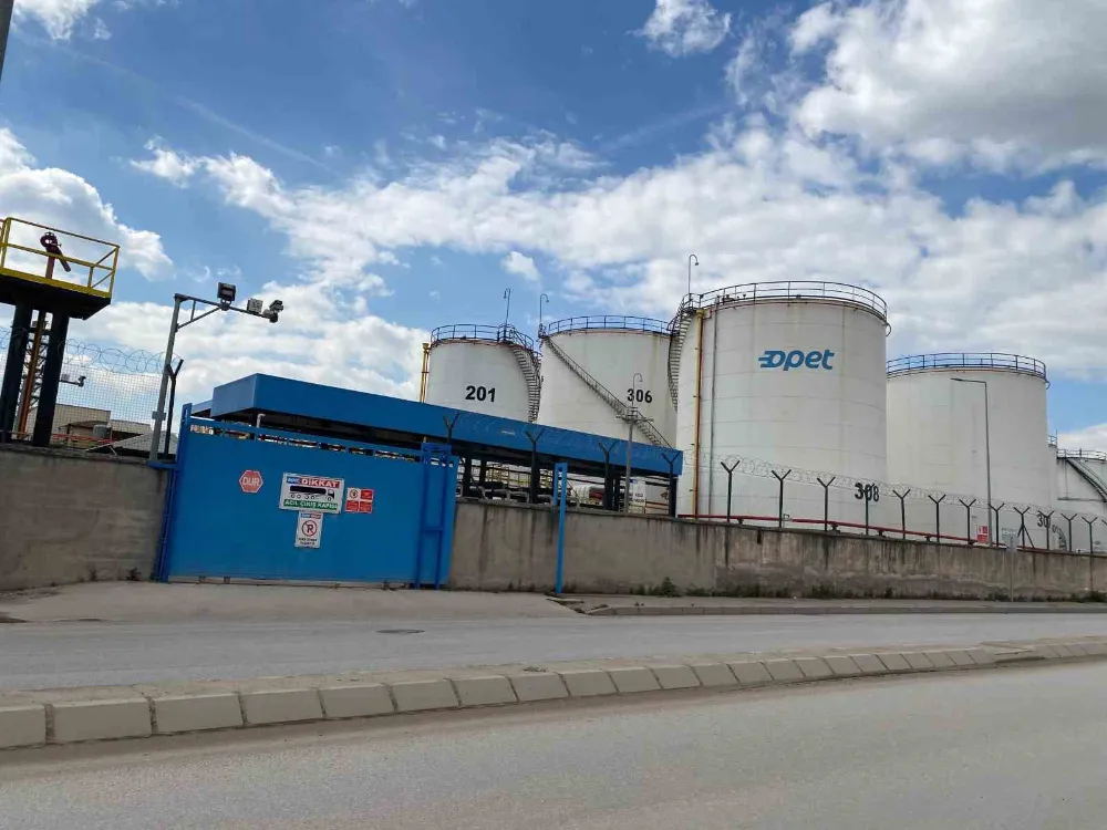 Akaryakıt dolum tesisinde tatbikat korkuttu