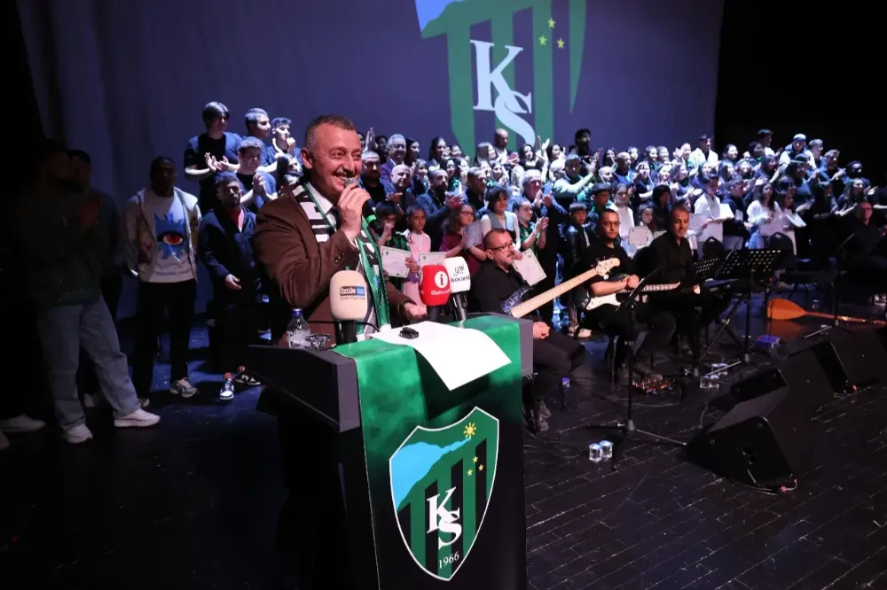 Kocaelispor 59. yılını muhteşem konserle kutladı