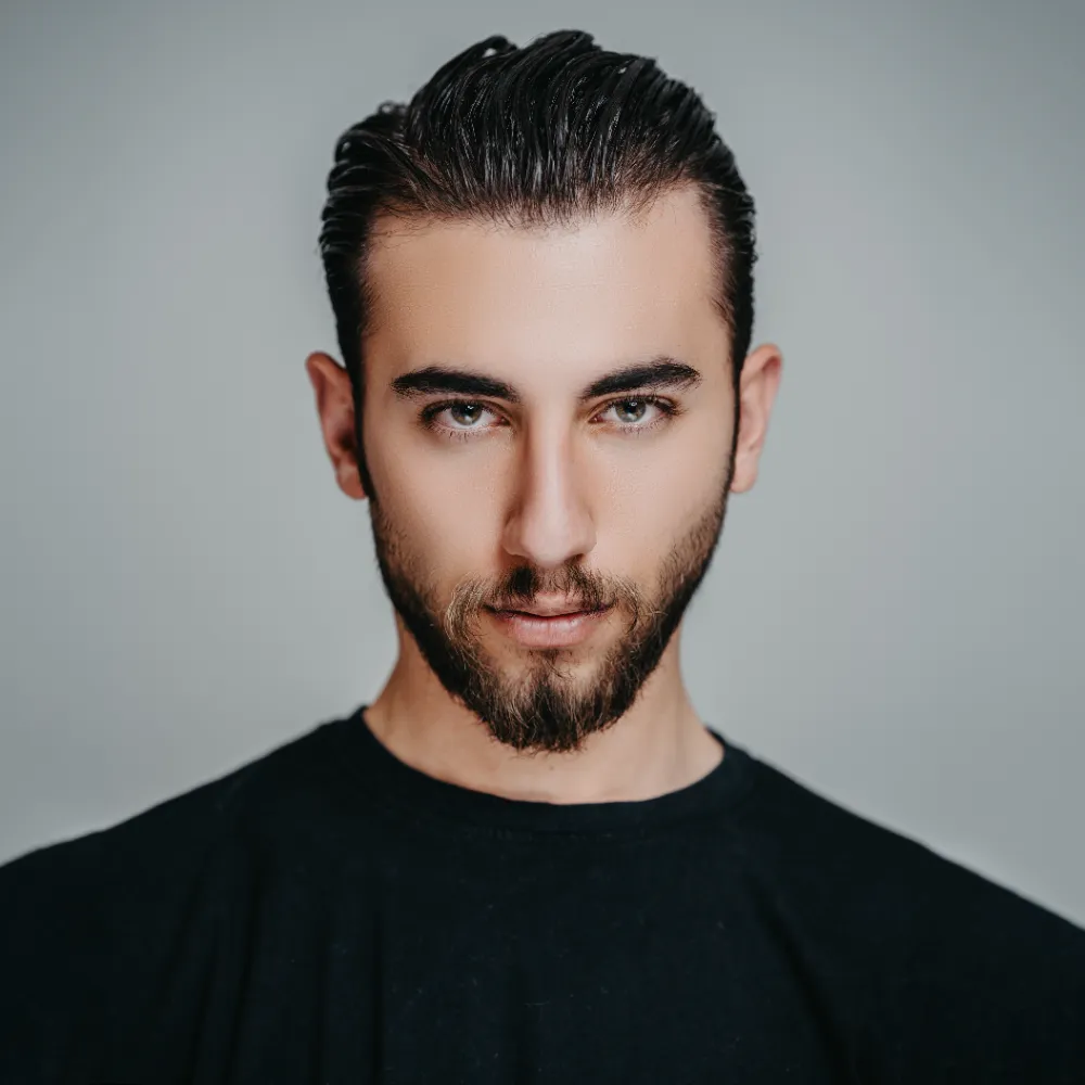 İRAN’IN PARLAYAN YILDIZI ALİSEV, “AŞKIN GÖLGESİ” MAKSİ SİNGLE’IYLA DÜNYAYA AÇILIYOR!  