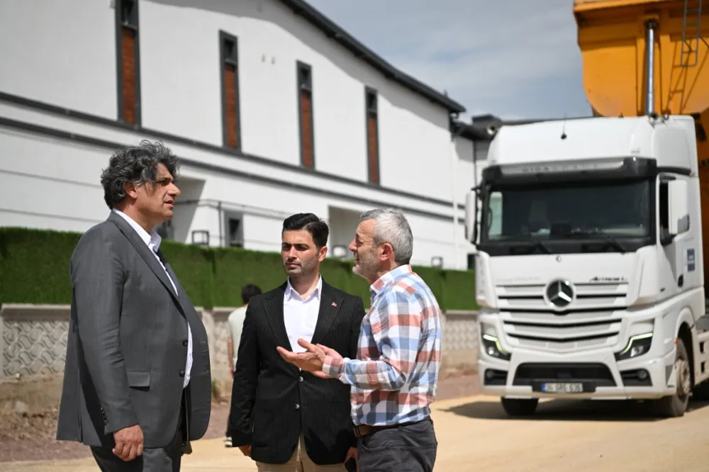 Sarımeşe Mahallesi’ne 750 Tonluk Asfalt