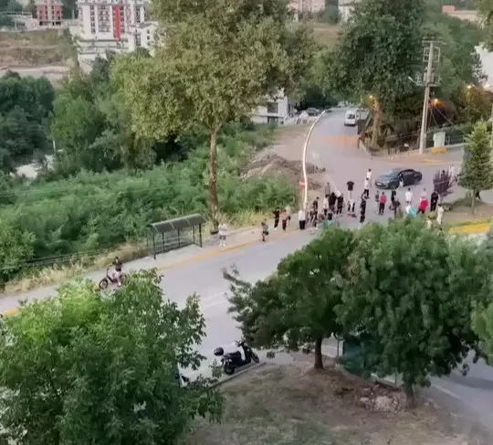 3 yaşındaki çocuğa motosiklet çarptı