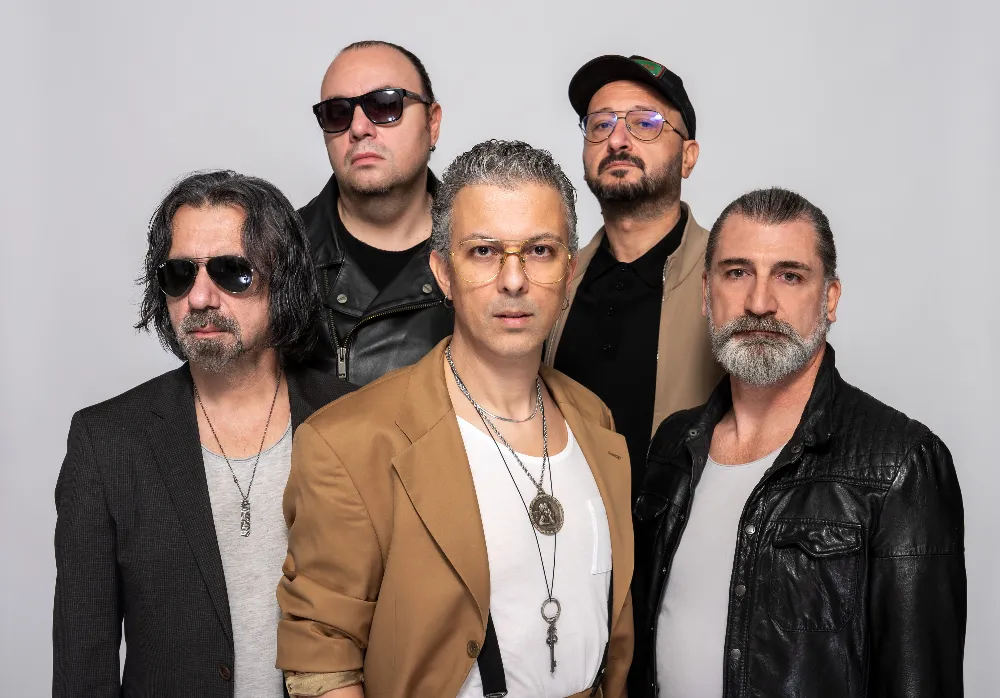 NARDA AFRİKA Sessizliğini “Kim Kıracak Kalbimi?” ile Bozuyor