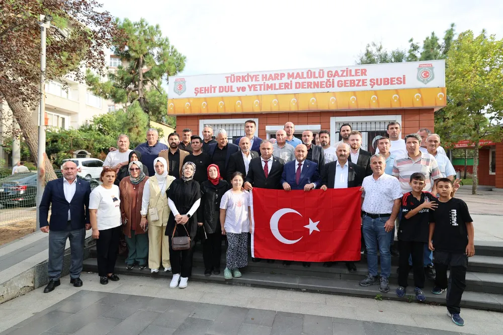 Başkan Büyükgöz ve Milletvekili Kurt’tan Şehit Ailesine Ziyaret