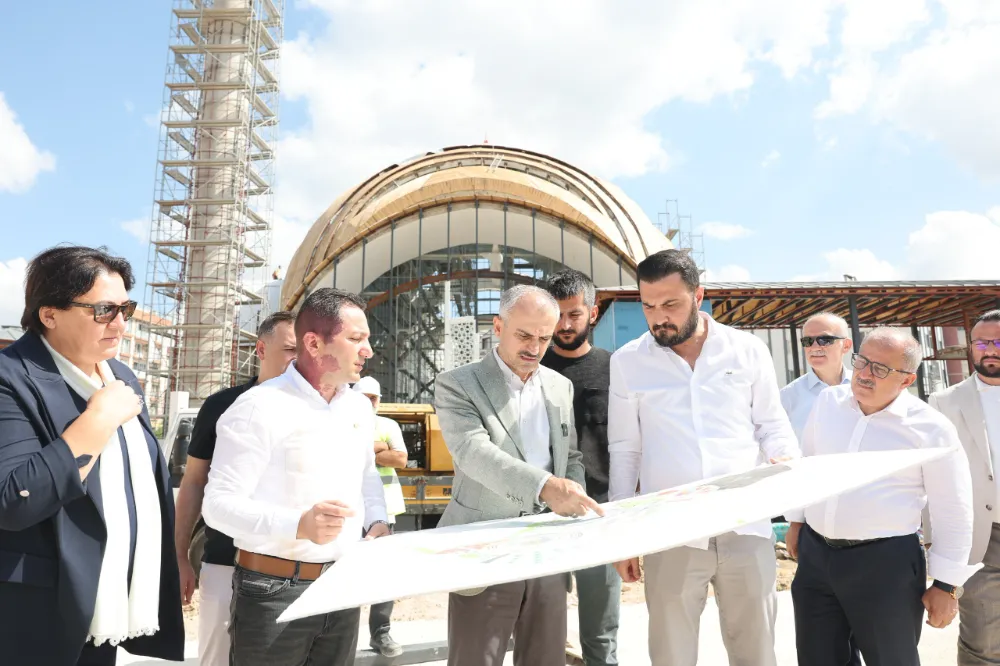 Çiftçi, yapımı devam eden projeleri inceledi