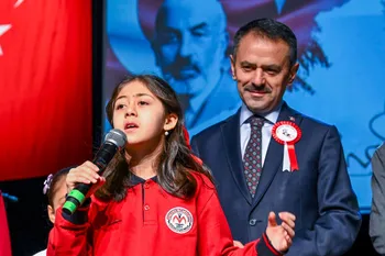 Vali Aktaş, 12 Mart İstiklal Marşı’nın Kabulü ve Mehmet Akif Ersoy’u Anma Programı’na Katıldı